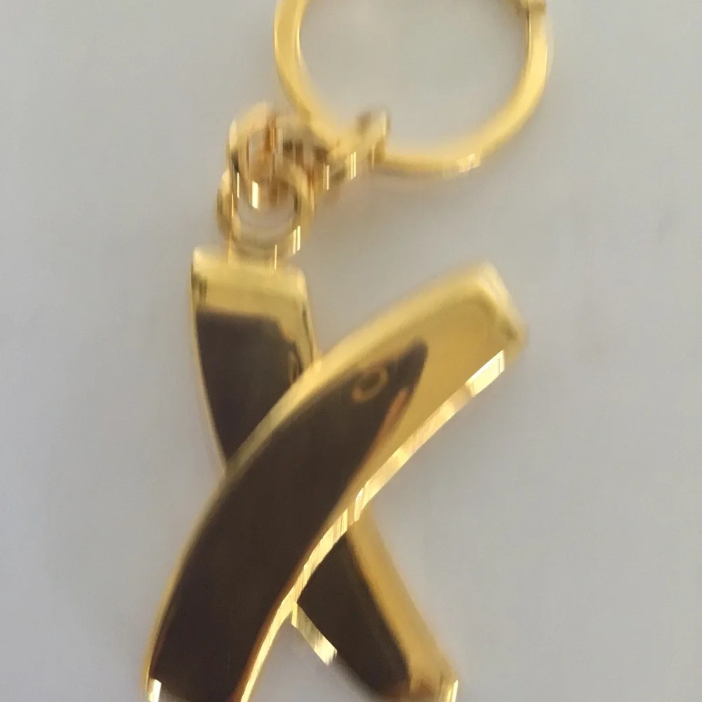 PALOMA PICASSO ICONIC KISS KEYCHAIN NWOT